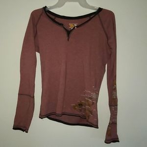 MOUNTAIN HARDWARE women’s long sleeve shirt